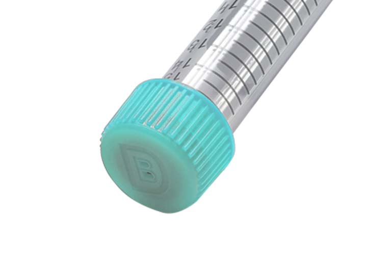 蓋子帶有透氣孔且?guī)Ф』z塞，用于連接注射器